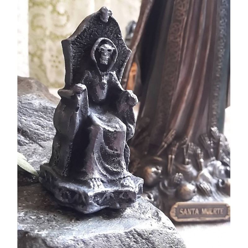 Statuette Santa Muerte